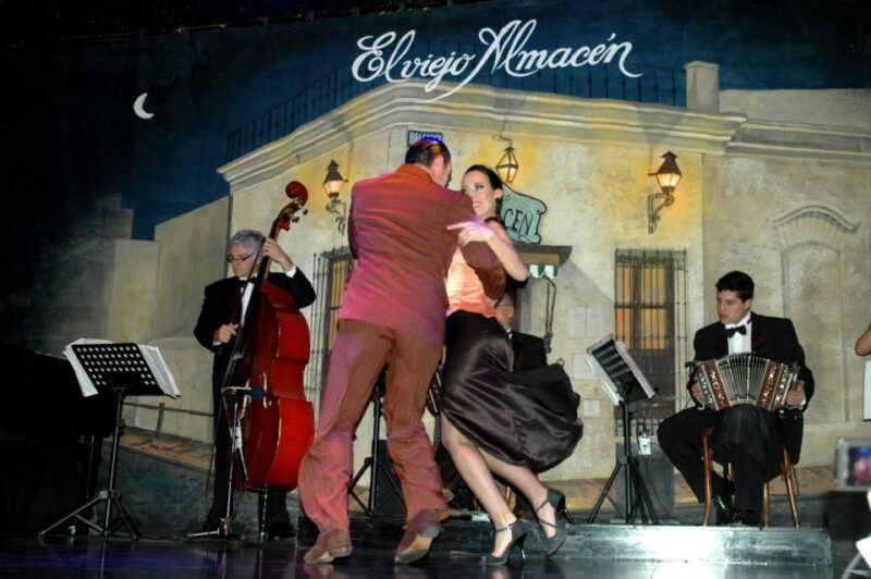 buenos-aires-tango-show-at-el-viejo-almacen