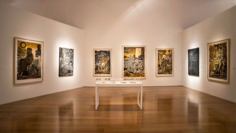 buenos-aires-walking-city-tour-with-colon-theater-museums