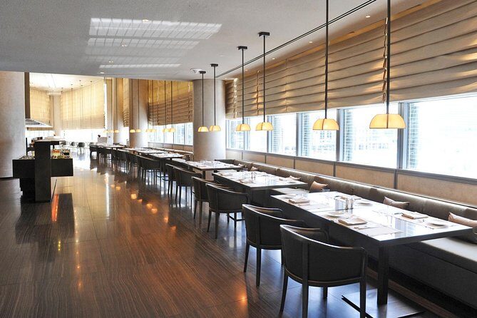 Buffet Dining in Armani Hotel - Key Points