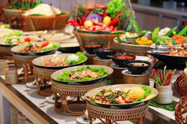 buffet-dinner-apsara-show-with-hotel-transfers