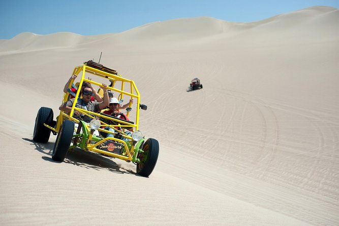 buggies-sandboard-from-paracas
