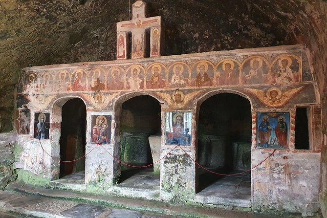 bulgaria-day-trip-private-tour-from-bucharest-veliko-tarnavo-arbanasi