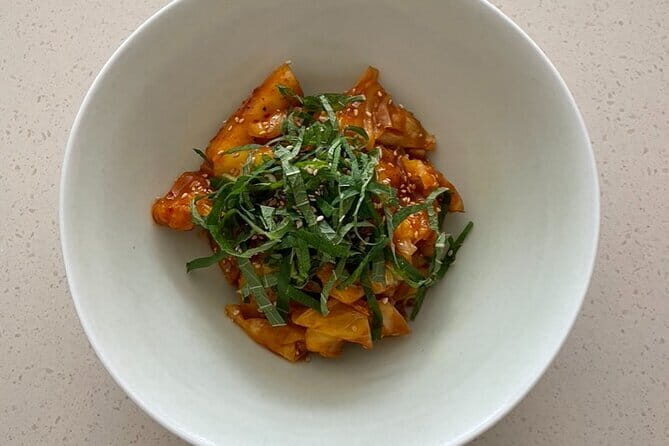 Bulgogi Kimbap & Korean Fried Chicken with Chef Hakyung In Hanok - The Sum Up