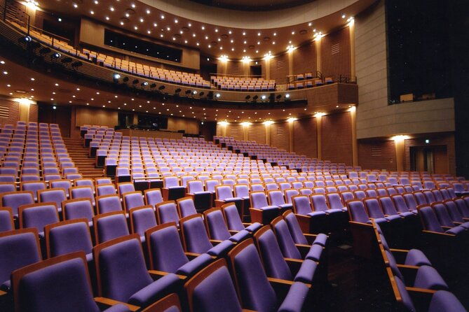 bunraku-performance-by-national-theatre-in-kita-senju-tokyo