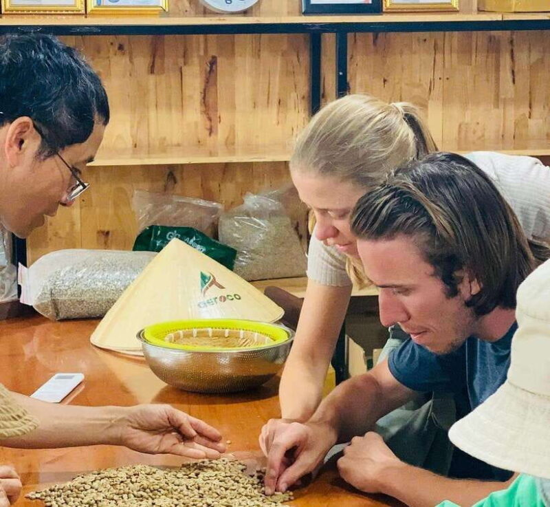 Buon Ma Thuot: Bean to Brew Coffee Farm Tour with Tasting - A Closer Look at the Coffee Farm Tour