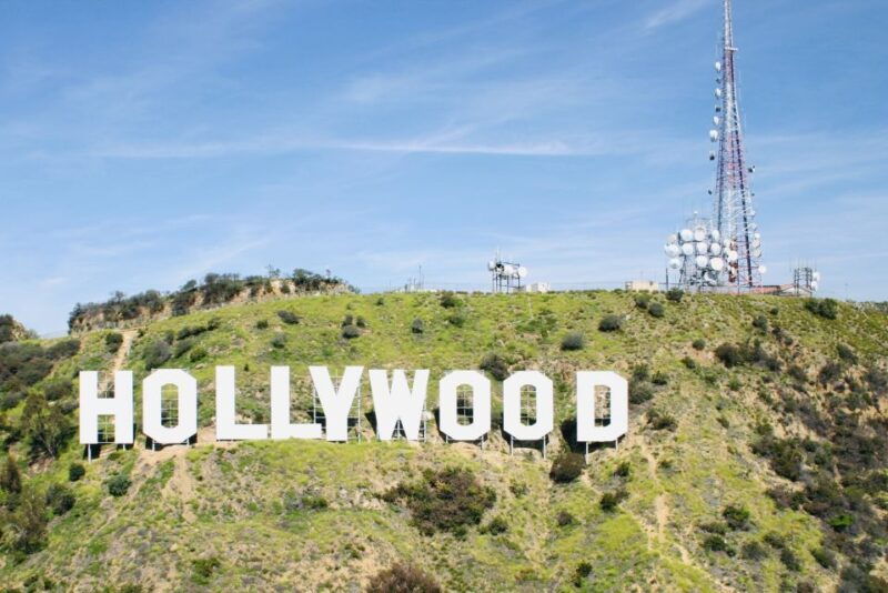 burbank-helicopter-tour-of-los-angeles-and-hollywood-sign