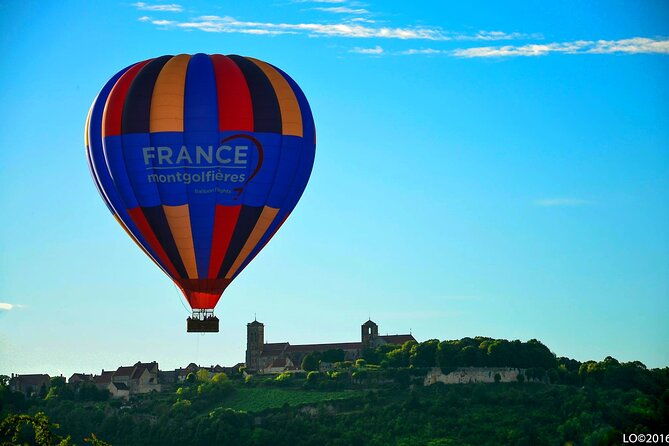 burgundy-hot-air-balloon-ride-from-vezelay