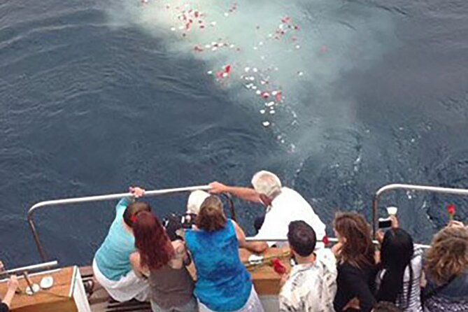 burial-at-sea-celebration-of-life-charter