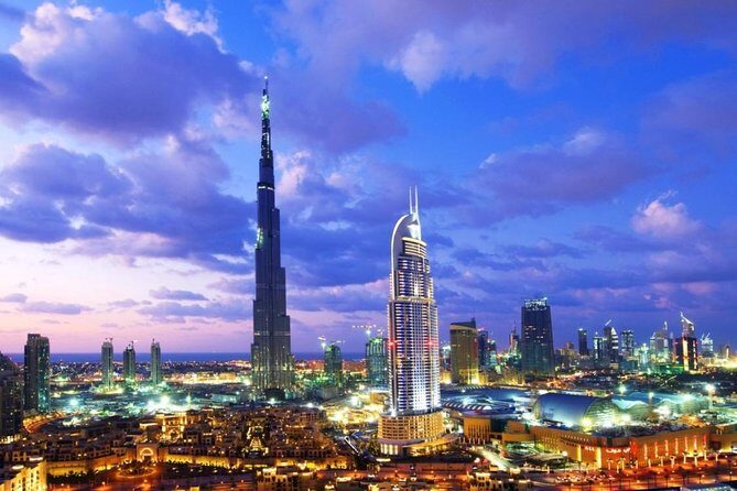Burj Khalifa: At the Top entry with Fountain Boardwalk - What’s Included and What’s Not