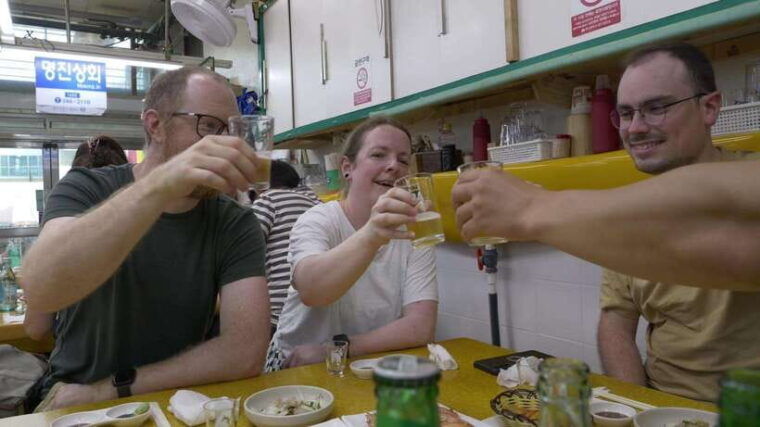 busan-food-market-tour-smash-seafoods-and-street-foods