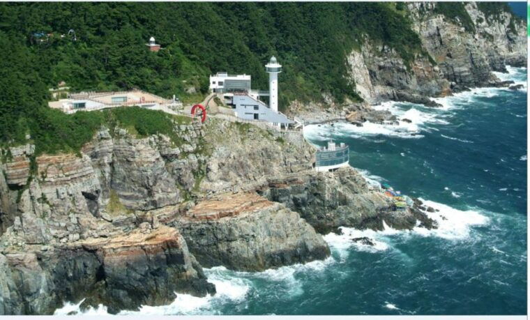 busan-full-day-city-tour-with-taejongdae-gamcheon-more
