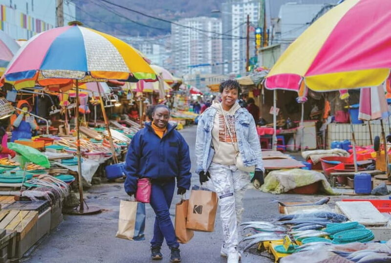 Busan: Gukje and Jagalchi Market Food Tour with Tastings - The Guide and the Experience