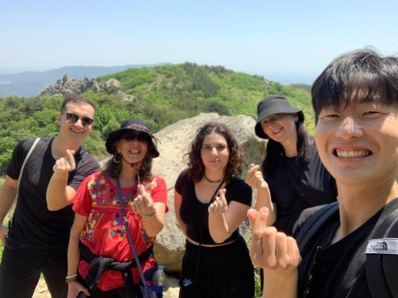 busan-hiking-and-tasting-rice-wine-in-the-hidden-village
