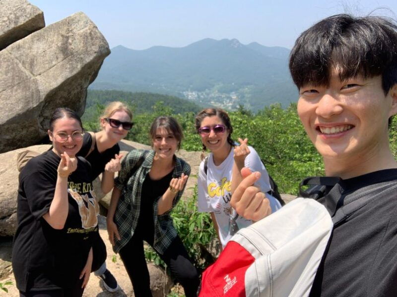 busan-hiking-and-tasting-rice-wine-in-the-hidden-village