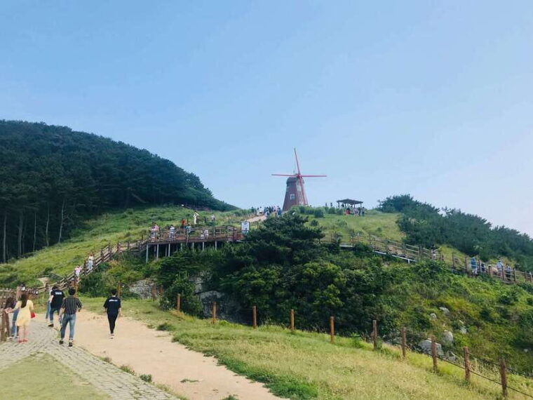 busana2-hidden-gem-geoje-oedo-botania-island