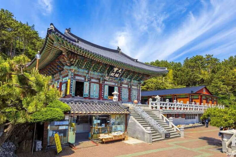 busans-best-sea-temples-yacht-tour-sky-capsule-day-tour