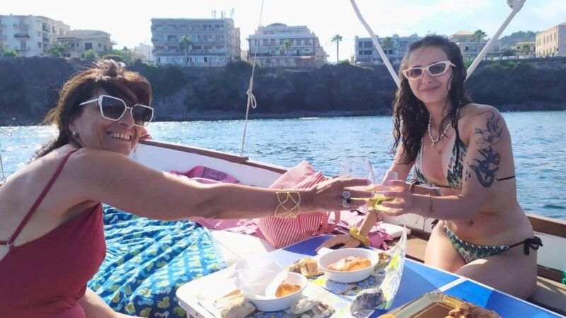 buscemi-aci-trezza-acireale-etna-with-lunch-and-dinner