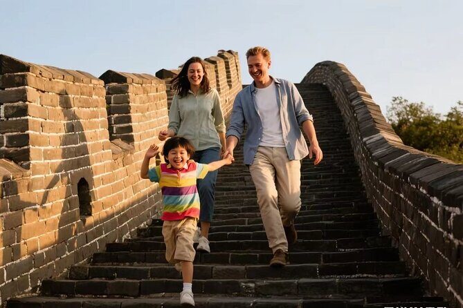 BusDa:Beijing Morning Sightseeing Bus Tour to Mutianyu Great Wall - A Deep Dive into the Mutianyu Great Wall Experience