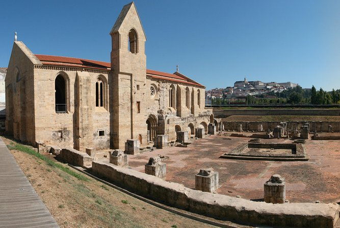 bussaco-palace-and-the-university-of-coimbra-private-tour