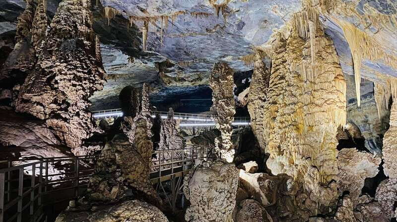 "Bustamante" Groutes Tour, with guide, transfer and tickets - Deep Dive into the Cave Visit
