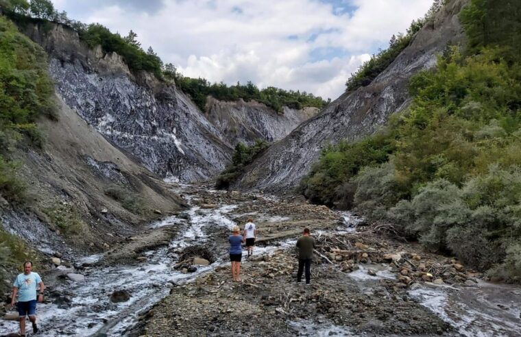 buzau-mud-volcanoes-salt-mountain-and-strange-sandstones