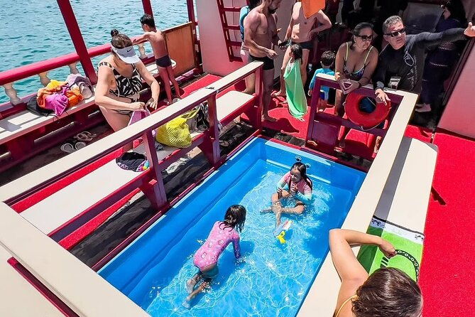 buzios-boat-trip-leaving-rio-with-lunch-transport-and-tour-guide