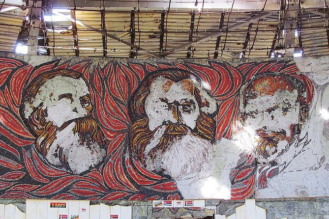 buzludzha-shipka-monument-of-freedom-shipka-memorial-church-golyama-kosmatka