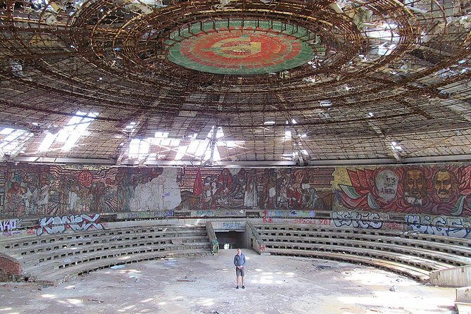 buzludzha-shipka-monument-of-freedom-shipka-memorial-church-golyama-kosmatka