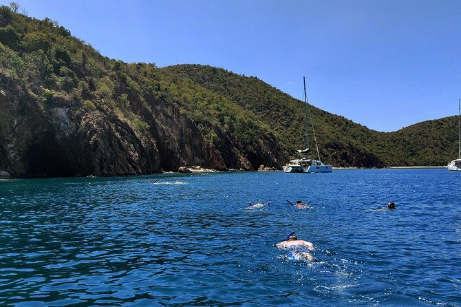 bvi-daytrip-on-private-powerboat-with-snorkeling