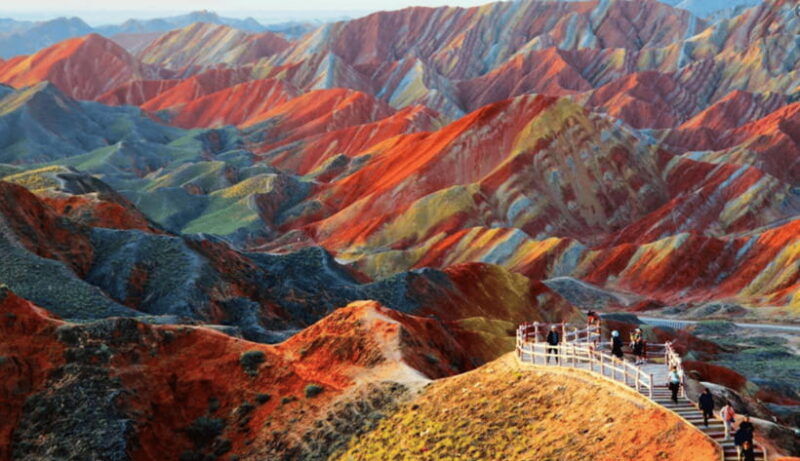 by-bullet-train-from-lanzhou-to-zhangye-rainbow-mountain