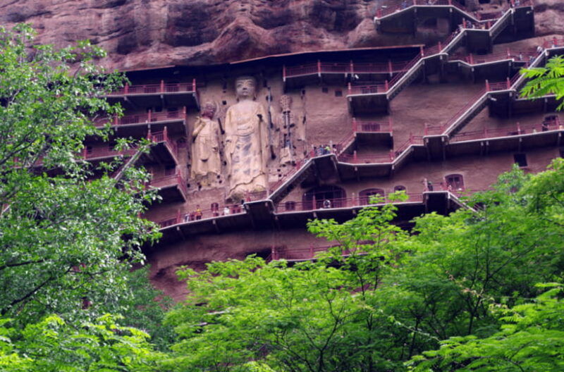 by-bullet-train-xian-tianshui-maiji-grottoes-fuxi-temple