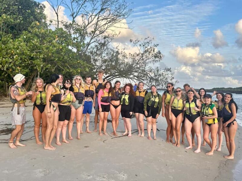 Byron Bay: Kayak and Hike Eco-Tour with Waterfall Swim - Exploring the Full Day: What to Expect from the Byron Bay Eco-Tour  