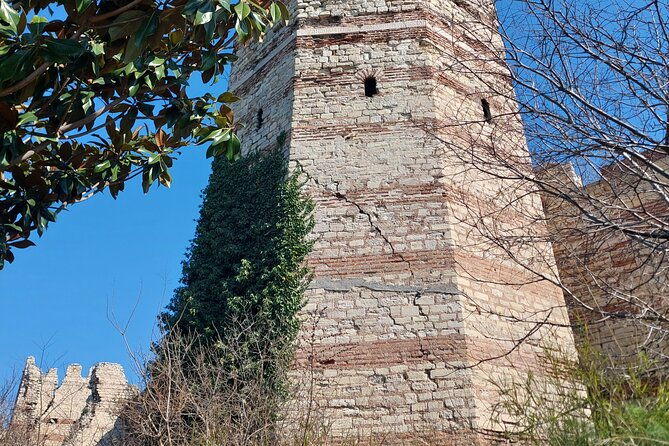 byzantion-walk-way-and-city-walls-in-istanbul-3