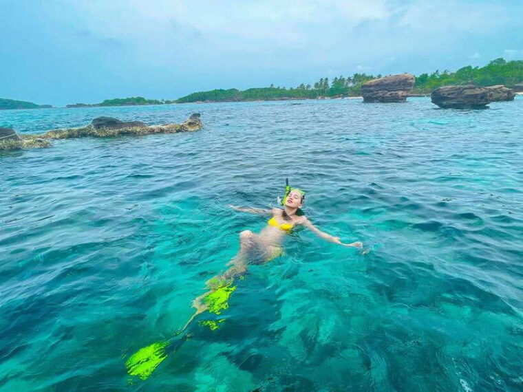 cable-car-ride-and-three-island-snorkeling-tour-cable-car