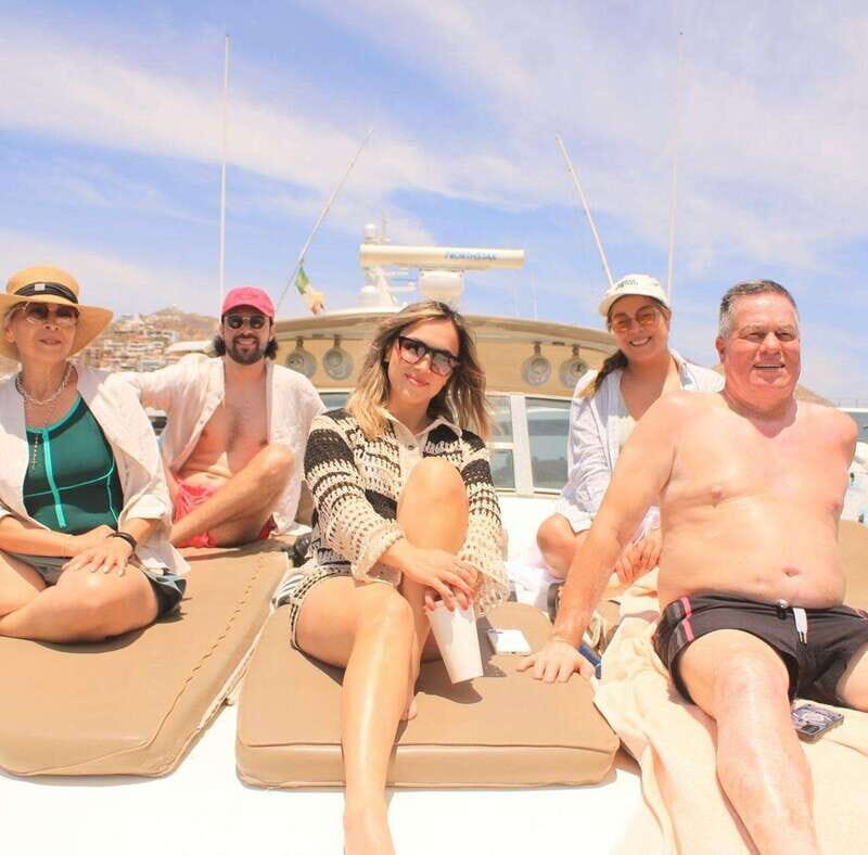 Cabo Private Yacht Charter  Local Dishes, Drinks & Music - Key Points