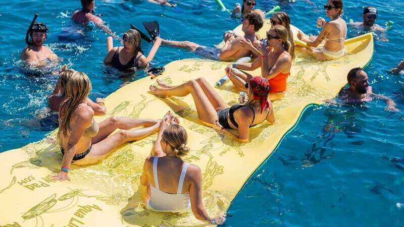 Cabo San Lucas: 4-Hour Snorkeling Cruise with Open Bar - FAQs