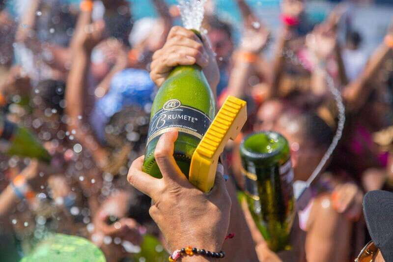 Cabo San Lucas: Adults-Only Boat Party with Drinks & Live DJ - The Practicalities: Pricing, Duration, and What’s Included
