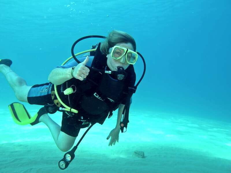 Cabo San Lucas: Beginners Diving Experience w/ Water & Snack - Why This Tour Stands Out