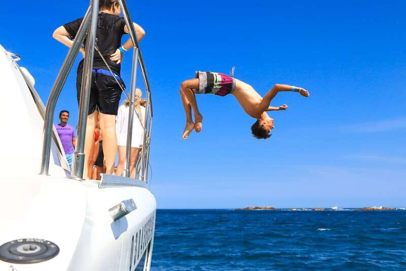 Cabo San Lucas: Luxury Catamaran and Snorkelling with Lunch - The Overall Experience