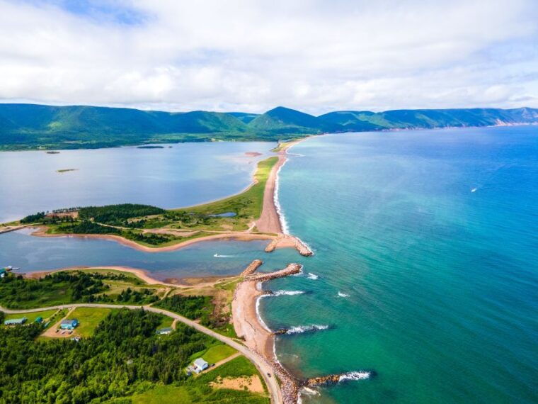 cabot-trail-smartphone-audio-driving-tour