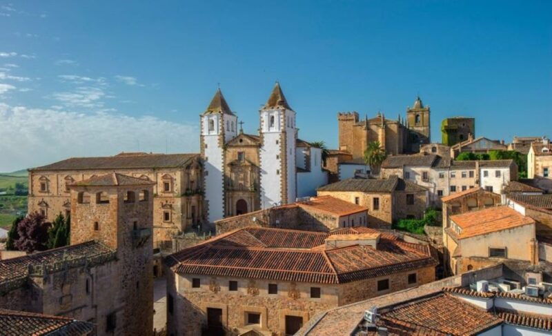 caceres-city-highlights-private-guided-walking-tour