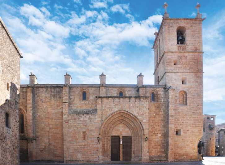 caceres-concathedral-of-santa-maria-ticket-with-audio-guide