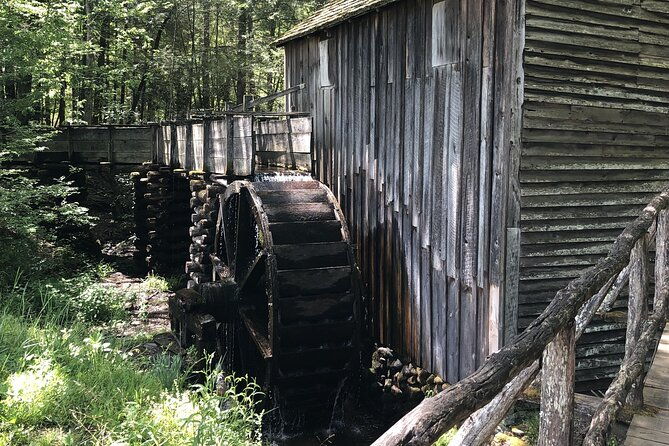 cades-cove-jeep-tour