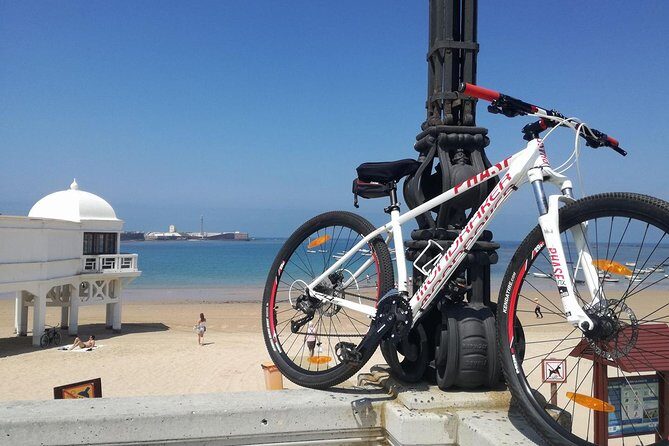 Cádiz 2:30h Bike Tour - An Authentic Way to Discover Cadiz