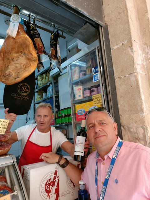 cadiz-guided-walking-tour-with-market-hall-visit