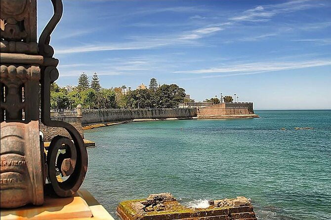 cadiz-shore-excursion-scenic-walking-tour-with-cheese-and-sherry-tasting-3