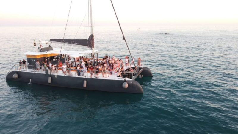 cadiz-sunset-catamaran-cruise-with-drink