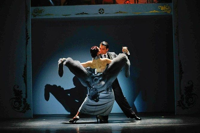 cafe-de-los-angelitos-tango-show-buenos-aires