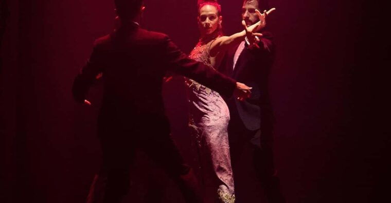 cafe-de-los-angelitos-tango-show-with-optional-dinner-2