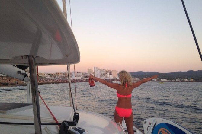 cafe-del-mar-private-boat-trip-3